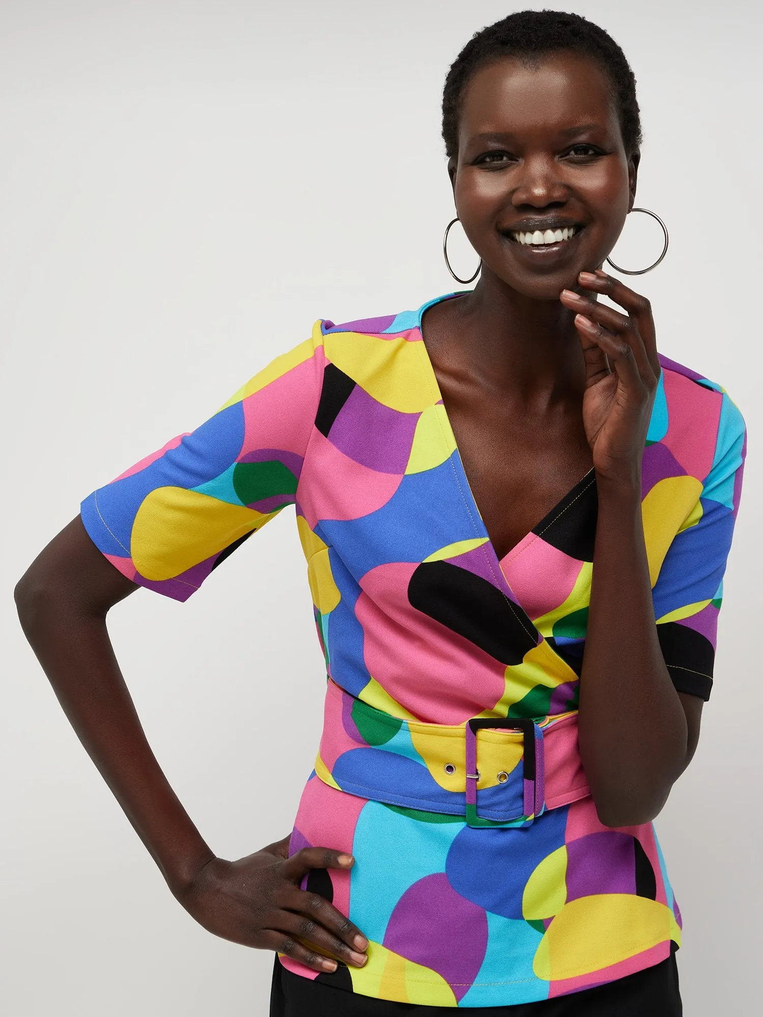 Abstract-Print V-Neck Belted Top - Magic Crepe®