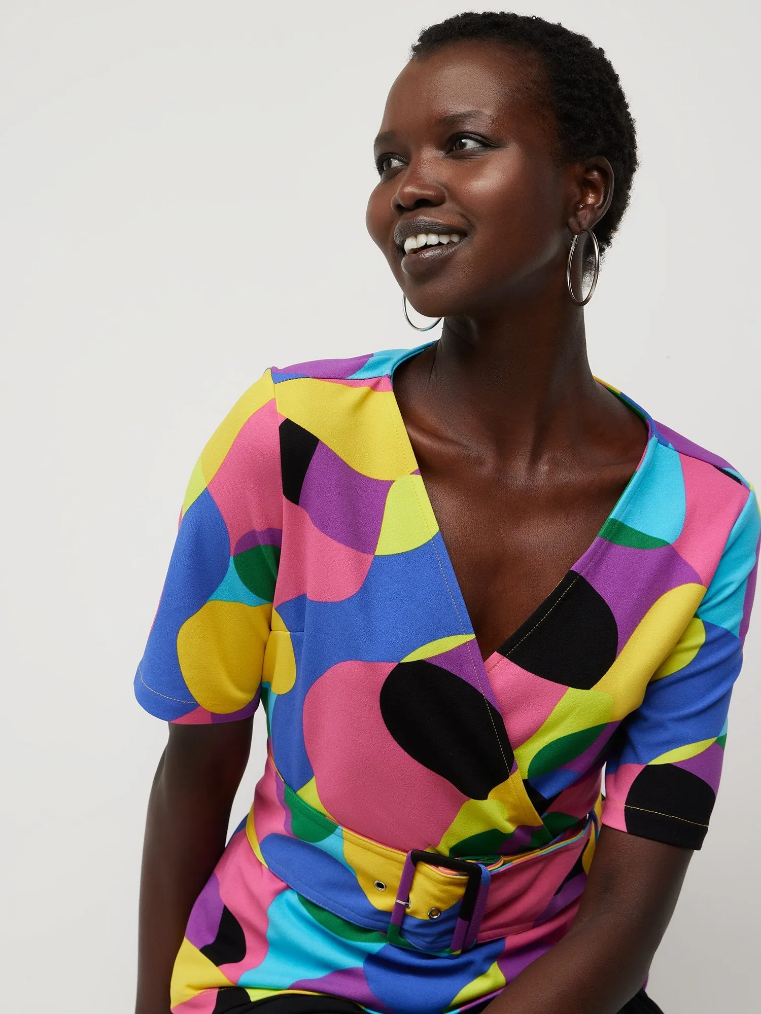 Abstract-Print V-Neck Belted Top - Magic Crepe®