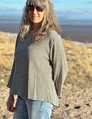 Cut Loose Split Back Top in Clay