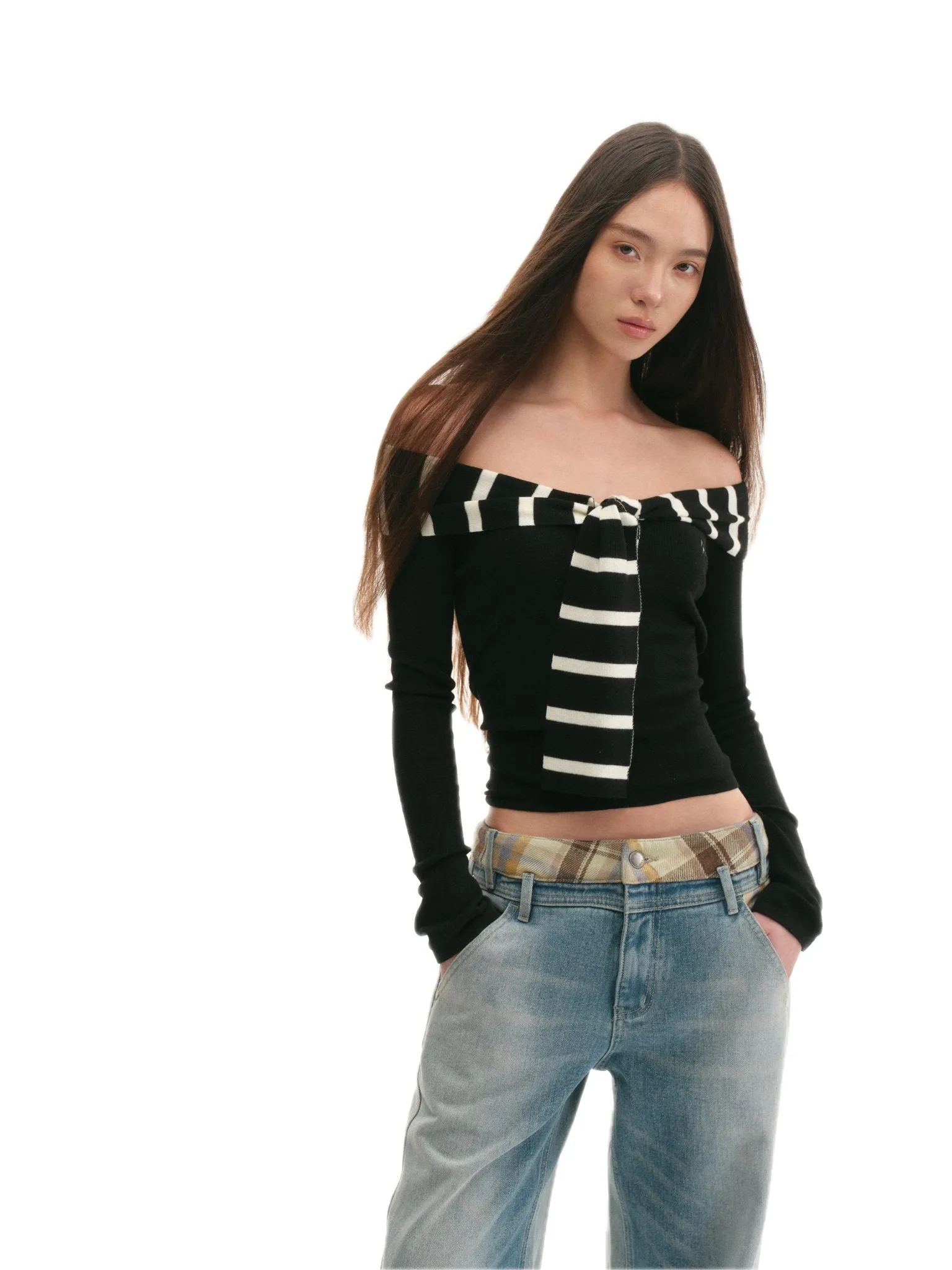 Off-Shoulder Knitwear In Black