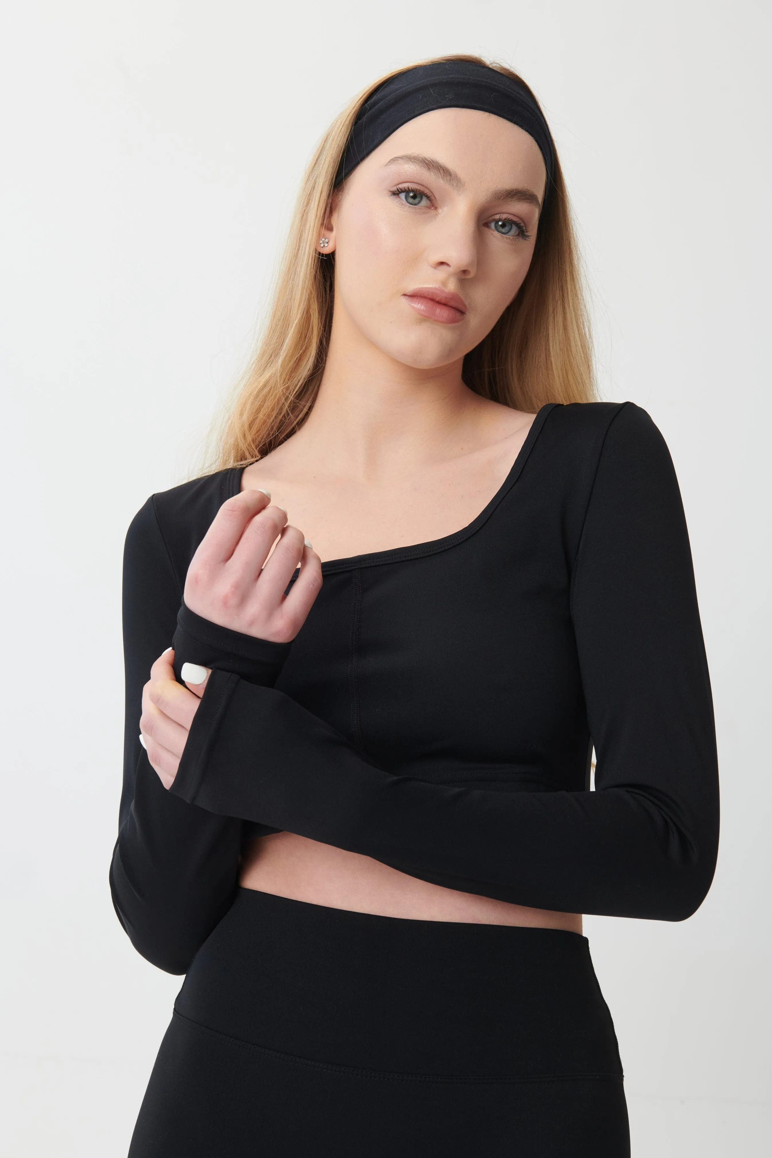 SCULPTFORM Long Sleeve Square Neck Cropped Top - Black