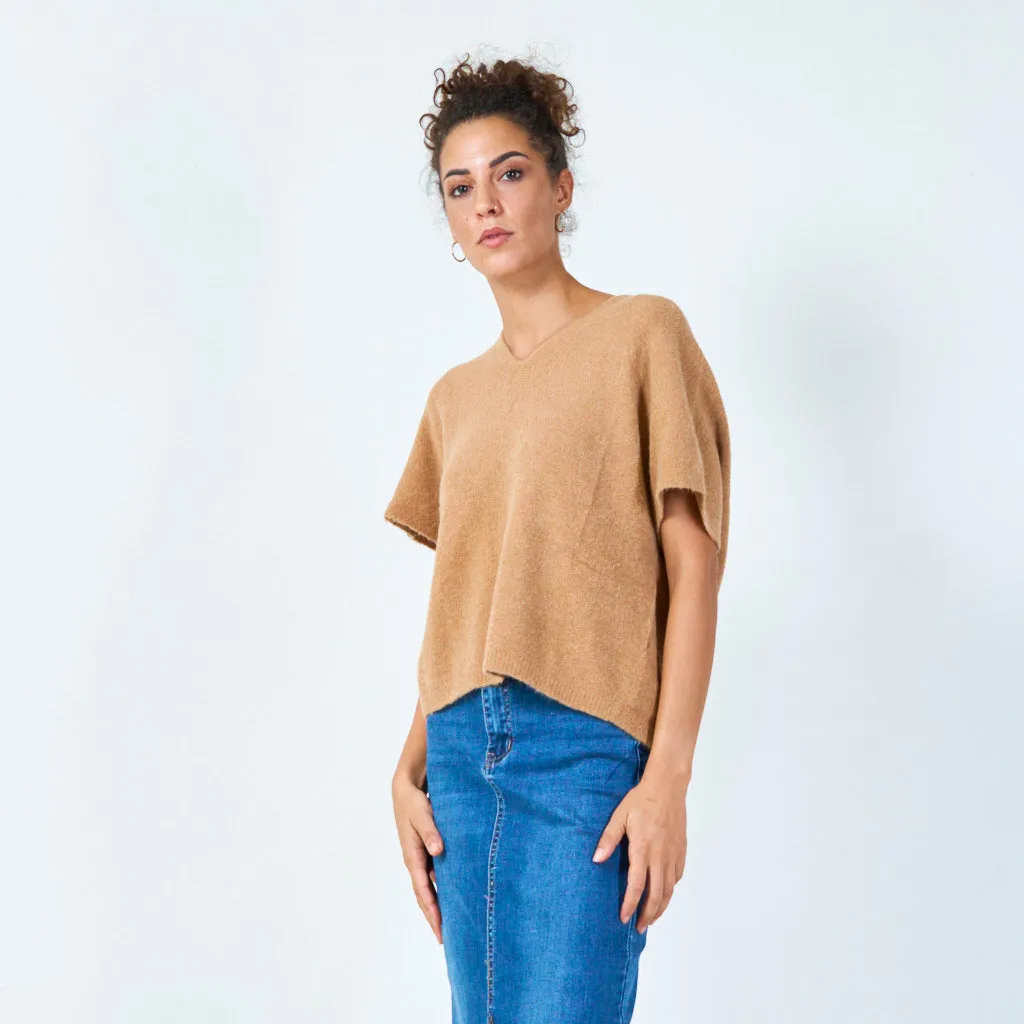 Sleeveless v-neck sweater wholesale